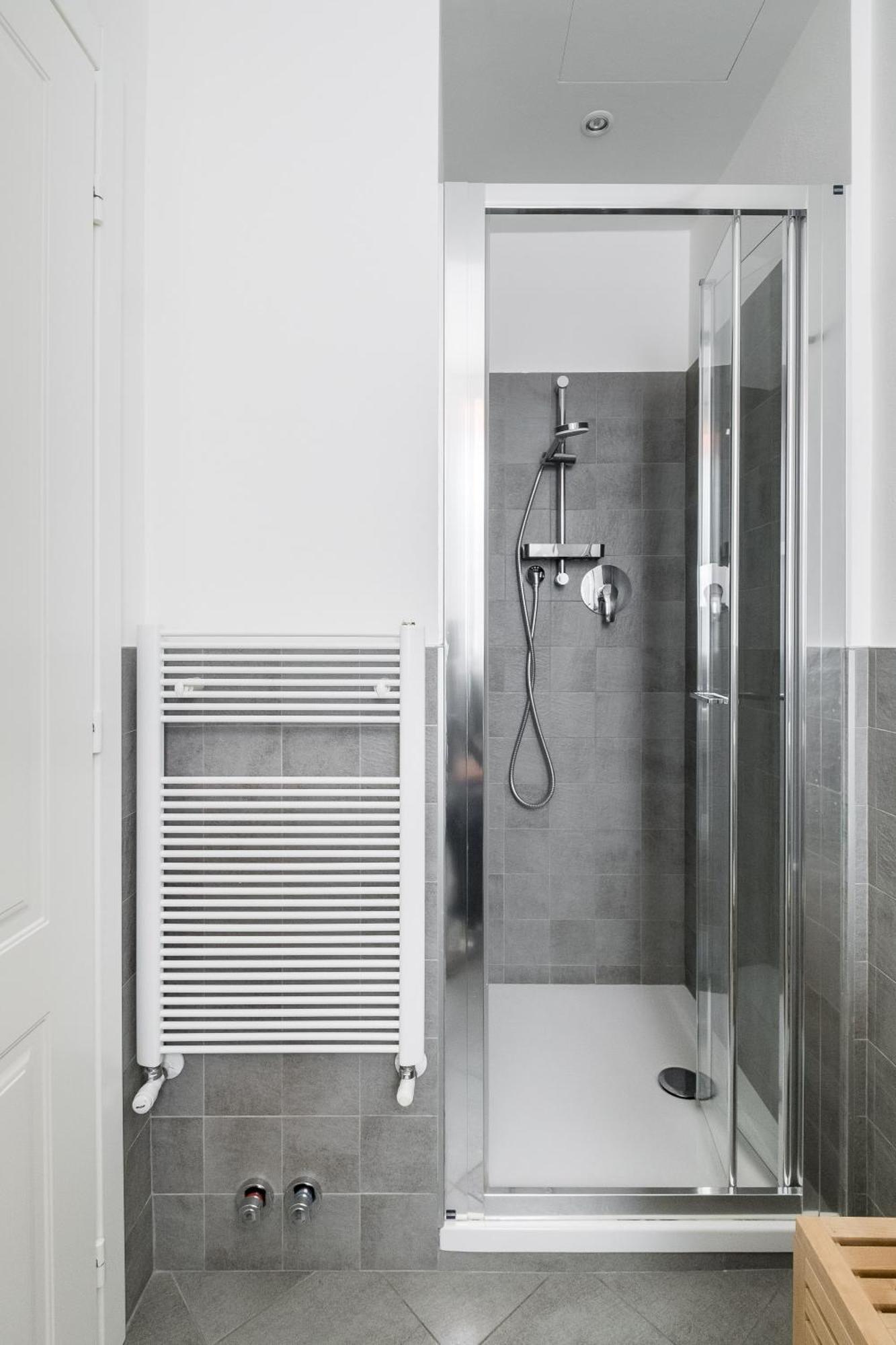 Canonica Suites 볼로냐 객실 사진